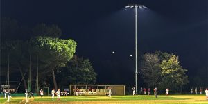 french baseball game being played under musco sports lighting as part of long-term partnership