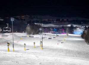 musco led fixtures provides light to night skiiers without creating glare